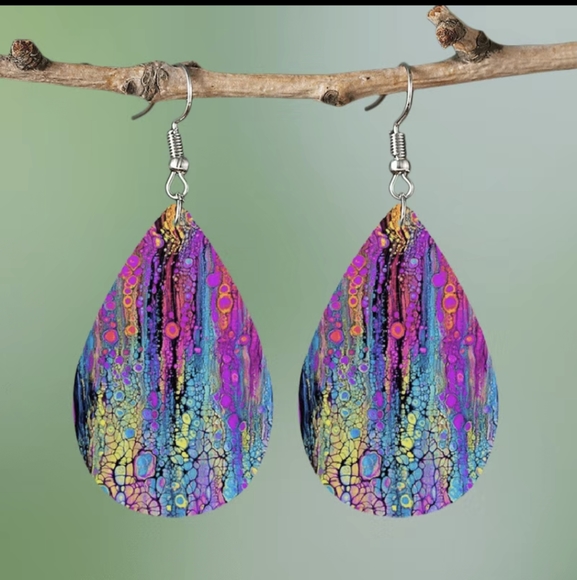 NWT Colorful Dots Boho Style Leather Earrings - Picture 1 of 4